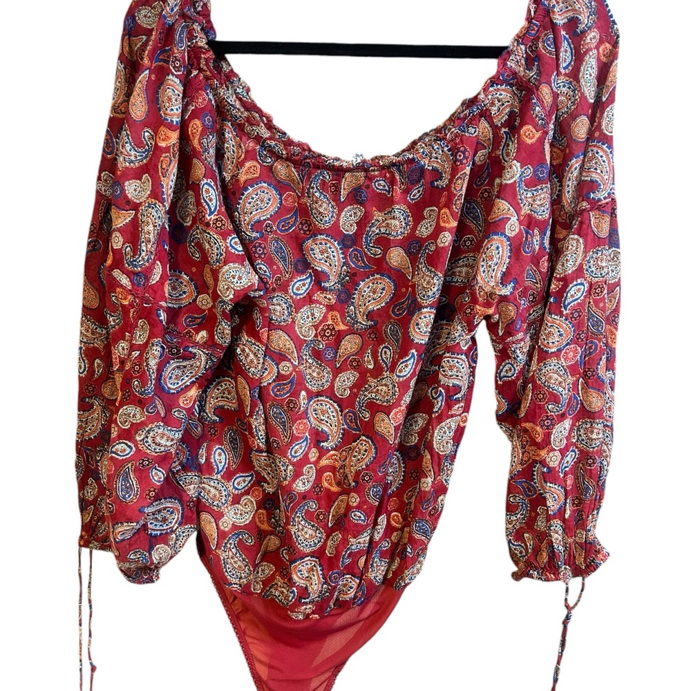 Free People Red Paisley Off-Shoulder Bodysuit - Picture 6 of 9